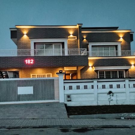 Islamabad Travelodge Guest House Экстерьер фото